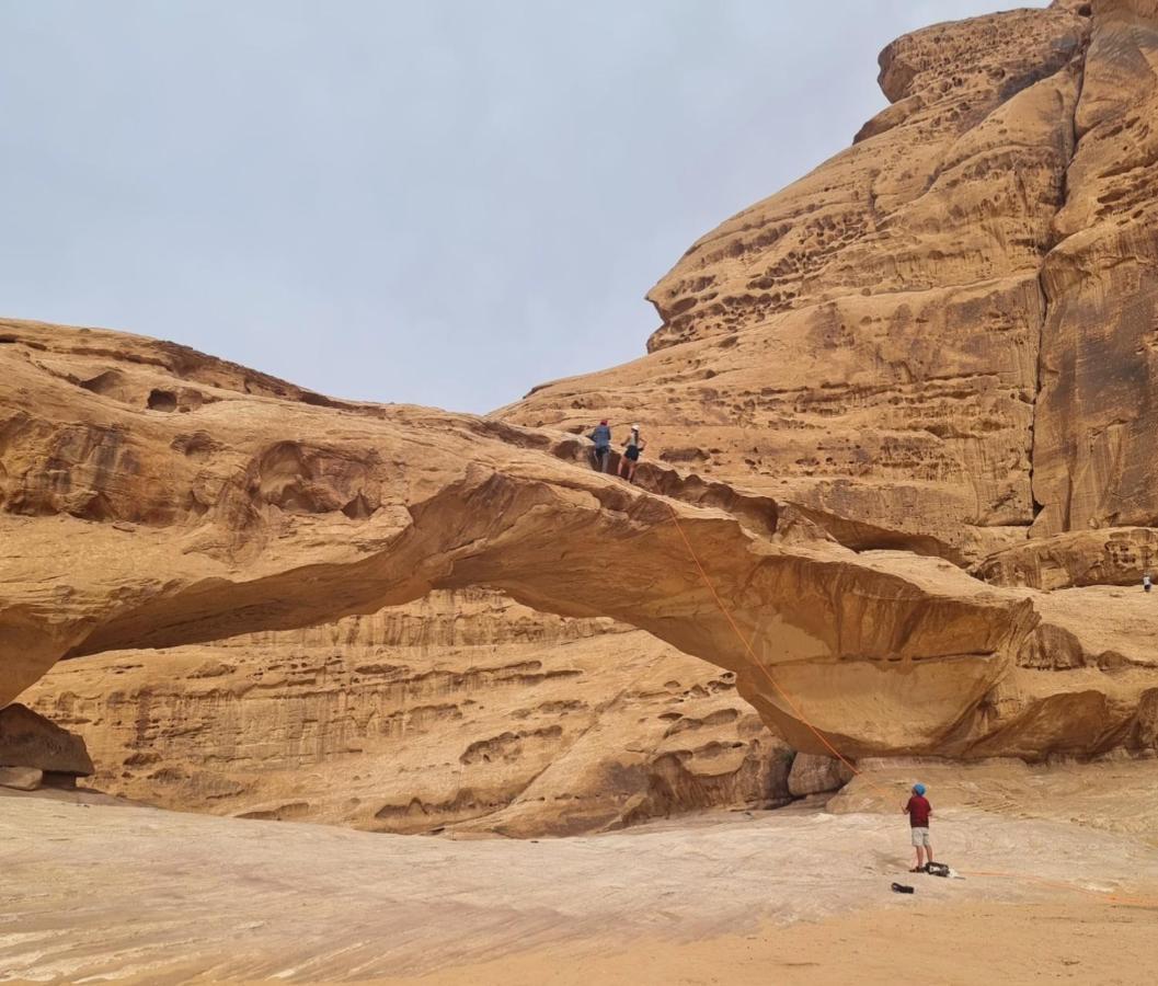 Wadi Rum Hugo Camp Exterior foto